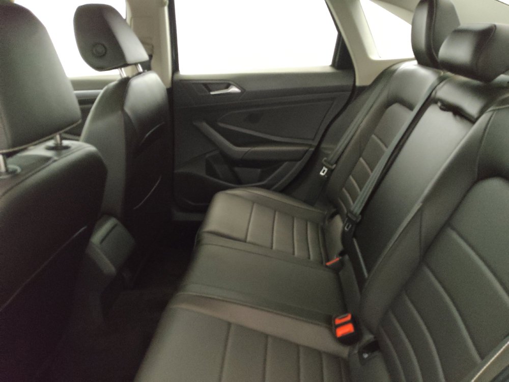 Used 2023 Volkswagen Jetta SE FWD image 18