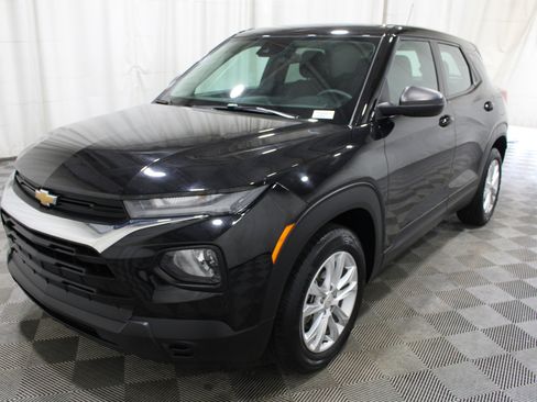 Used 2023 Chevrolet TrailBlazer LS FWD image 32