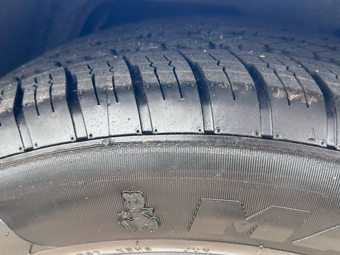 Used 2009 Mercury Grand Marquis LS image 19