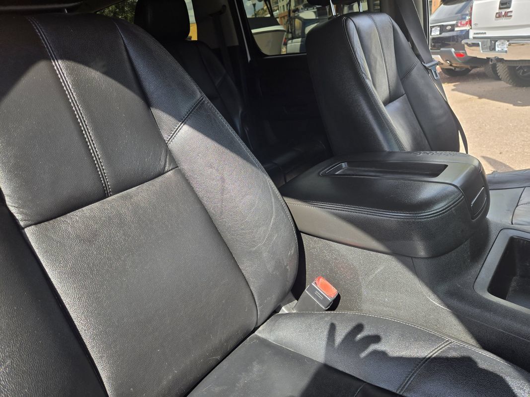 Used 2013 Chevrolet Suburban LT AWD/4WD image 26