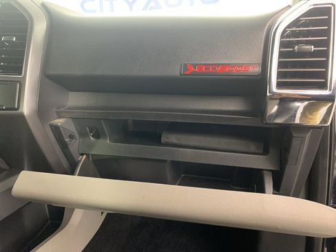 Used 2018 Ford F150 XLT image 42