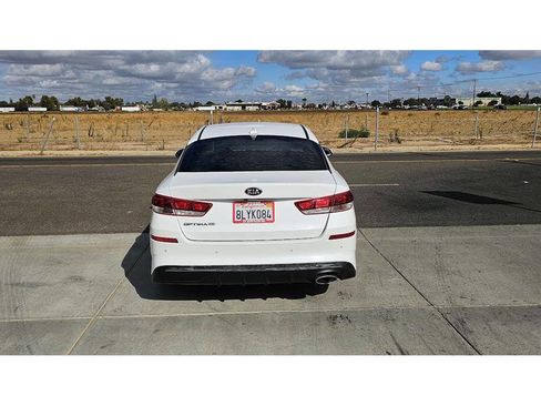 Used 2019 Kia Optima LX image 6
