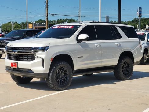Used 2022 Chevrolet Tahoe RST w/ Luxury Package AWD/4WD image 4