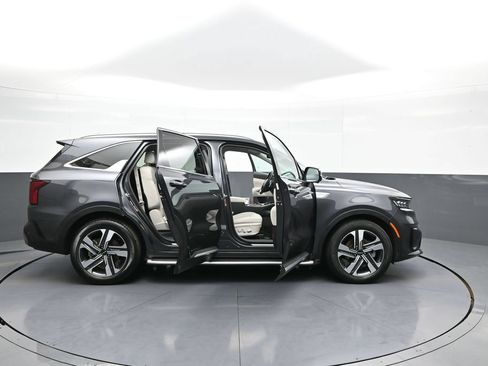 Certified 2023 Kia Sorento SX Prestige AWD/4WD image 44