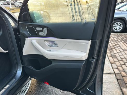 Used 2024 Mercedes-Benz GLE 350 4MATIC image 12