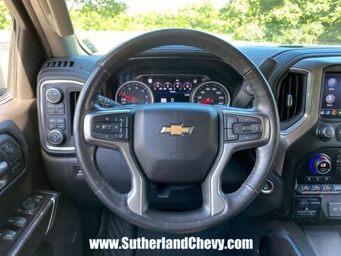Used 2020 Chevrolet Silverado 1500 LTZ w/ LTZ Premium Package AWD/4WD image 24
