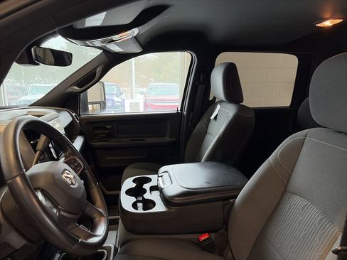 Used 2024 RAM 3500 Tradesman w/ Towing Technology Group image 3