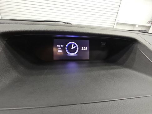 Used 2016 Honda CR-V Touring image 14