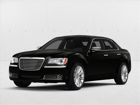 Used 2014 Chrysler 300 w/ Driver Convenience Group RWD image 1