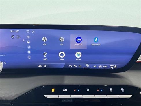 Certified 2025 Buick Enclave Sport Touring image 32