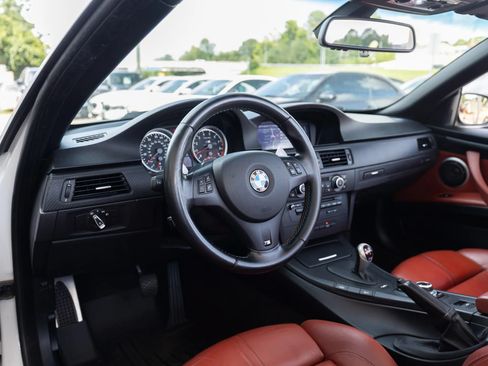 Used 2013 BMW M3 Convertible RWD image 26
