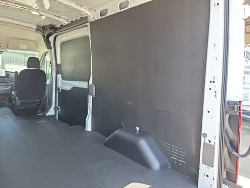 New 2026 Ford Transit 250 148 Medium Roof w/ Load Area Protection Package RWD image 11