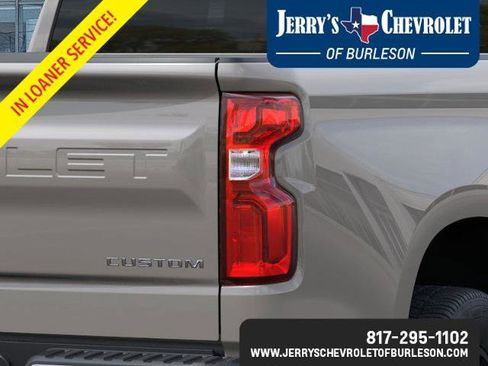 New 2026 Chevrolet Silverado 1500 Custom image 11