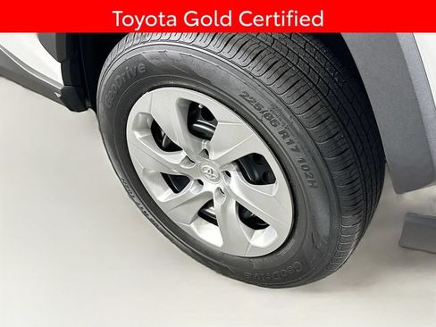 Certified 2023 Toyota RAV4 LE AWD/4WD image 30