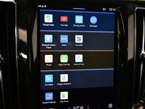 Used 2022 Volvo XC60 B5 Momentum w/ Protection Package Premier image 45