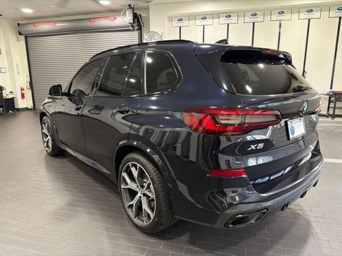 Used 2021 BMW X5 xDrive40i w/ M Sport Package AWD/4WD image 3
