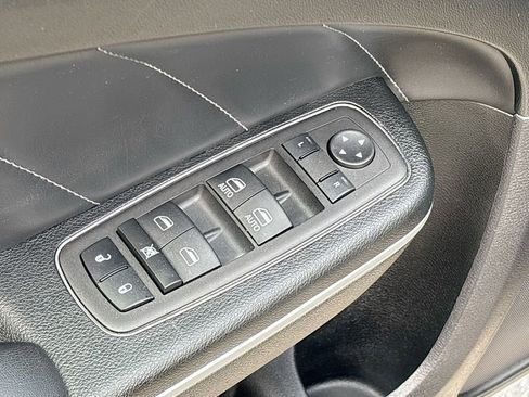 Used 2023 Dodge Charger Scat Pack w/ Plus Group RWD image 17