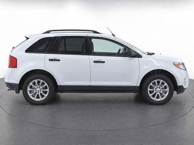 Used 2013 Ford Edge SE FWD image 4