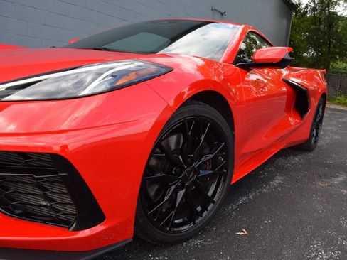 Used 2025 Chevrolet Corvette Stingray Coupe w/ Z51 Performance Package RWD image 7