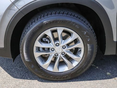 Used 2019 Hyundai Santa Fe SE AWD/4WD image 14