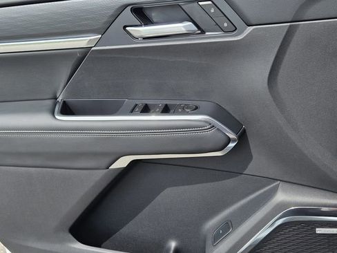 New 2026 GMC Acadia Elevation w/ Black Edition FWD image 17