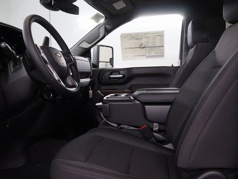 New 2026 Chevrolet Silverado 3500 LT AWD/4WD image 12