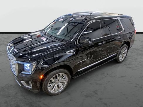 Used 2022 GMC Yukon Denali w/ Denali Ultimate Package AWD/4WD image 7