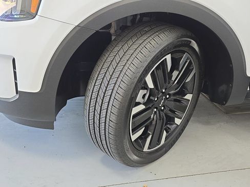 Used 2025 Kia Telluride SX Prestige AWD/4WD image 34