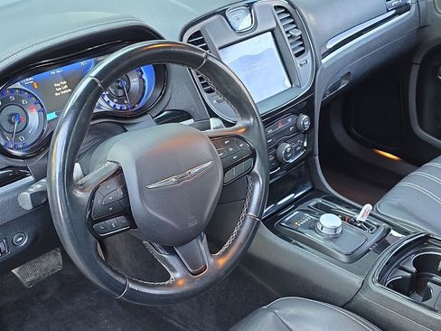 Used 2018 Chrysler 300 S image 16