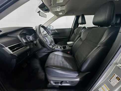 Used 2024 Mitsubishi Outlander SE FWD image 13