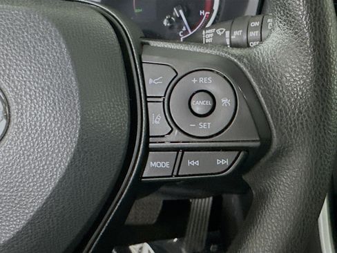 Used 2024 Toyota RAV4 XLE image 17