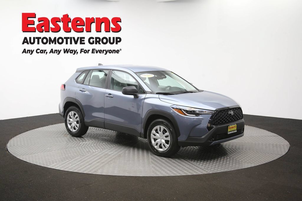 Used 2025 Toyota Corolla Cross L FWD image 47
