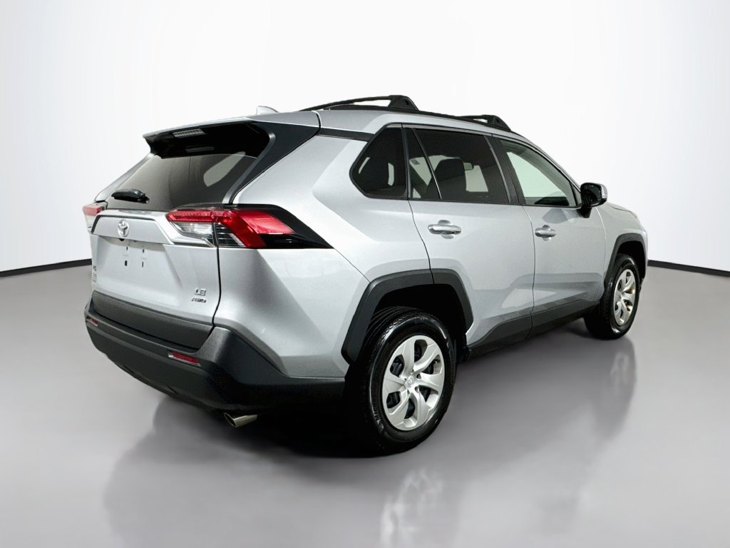 Used 2019 Toyota RAV4 LE w/ All Weather Liner Package AWD/4WD image 8