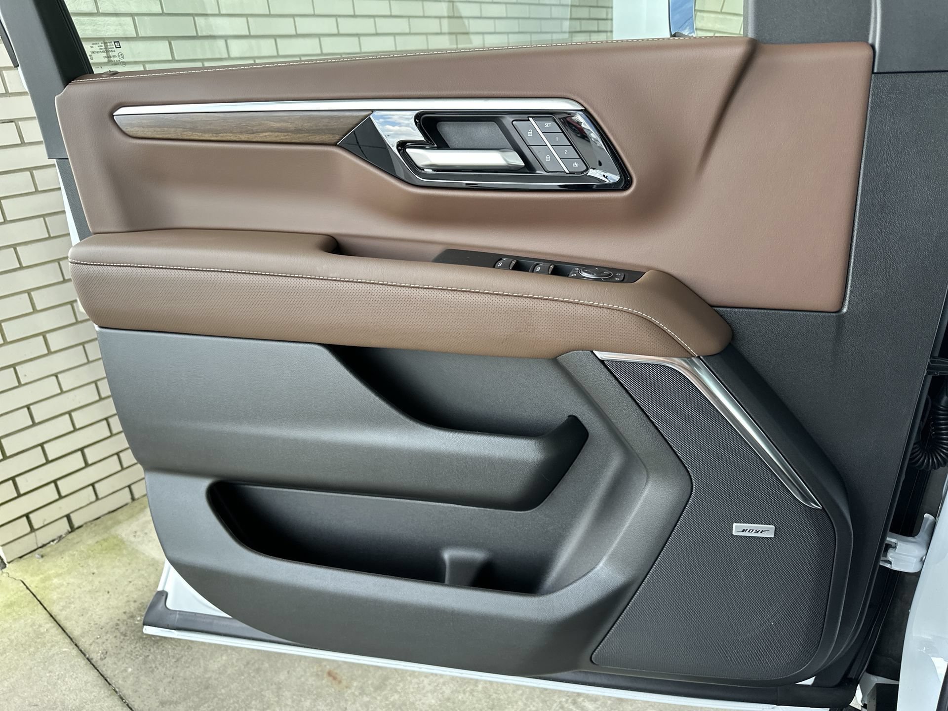 New 2027 Chevrolet Tahoe High Country AWD/4WD image 23