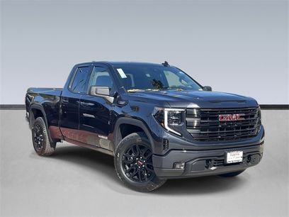New 2026 GMC Sierra 1500 Elevation w/ LPO, Elevation Black Package
