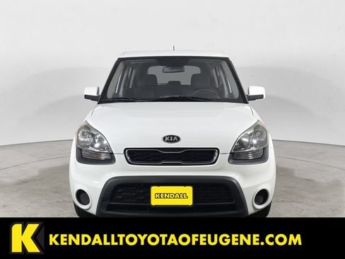 Used 2012 Kia Soul FWD image 2