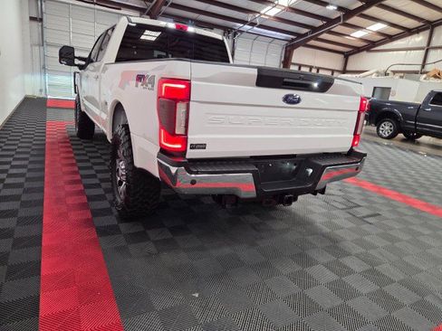 Used 2020 Ford F250 Lariat w/ Lariat Ultimate Package AWD/4WD image 27