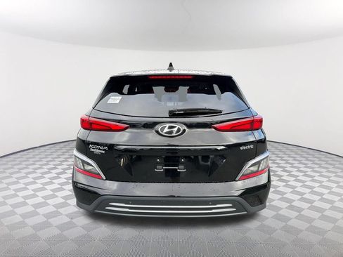 Used 2023 Hyundai Kona Limited FWD image 6