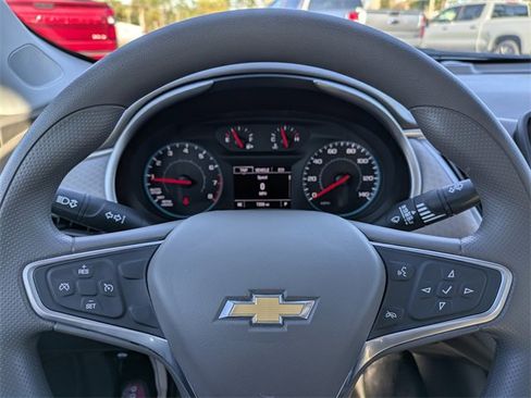 Used 2022 Chevrolet Malibu LS image 25