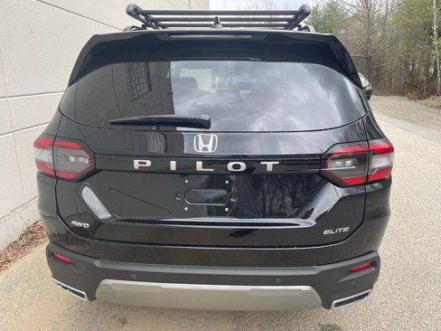 New 2026 Honda Pilot Elite image 8