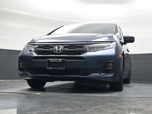 Used 2025 Honda Odyssey EX-L image 31