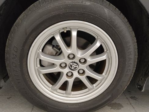 Used 2016 Toyota Prius Four image 31