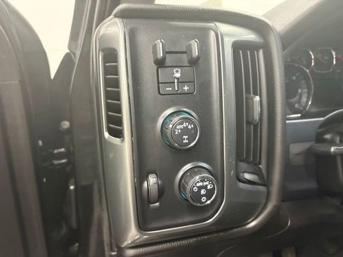 Used 2019 Chevrolet Silverado 1500 LT w/ All Star Edition AWD/4WD image 12