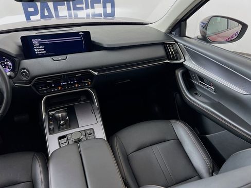 Certified 2025 MAZDA CX-90 Plug-In Hybrid w/Premium Sport image 30