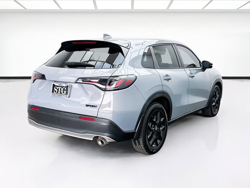 Used 2024 Honda HR-V Sport image 4