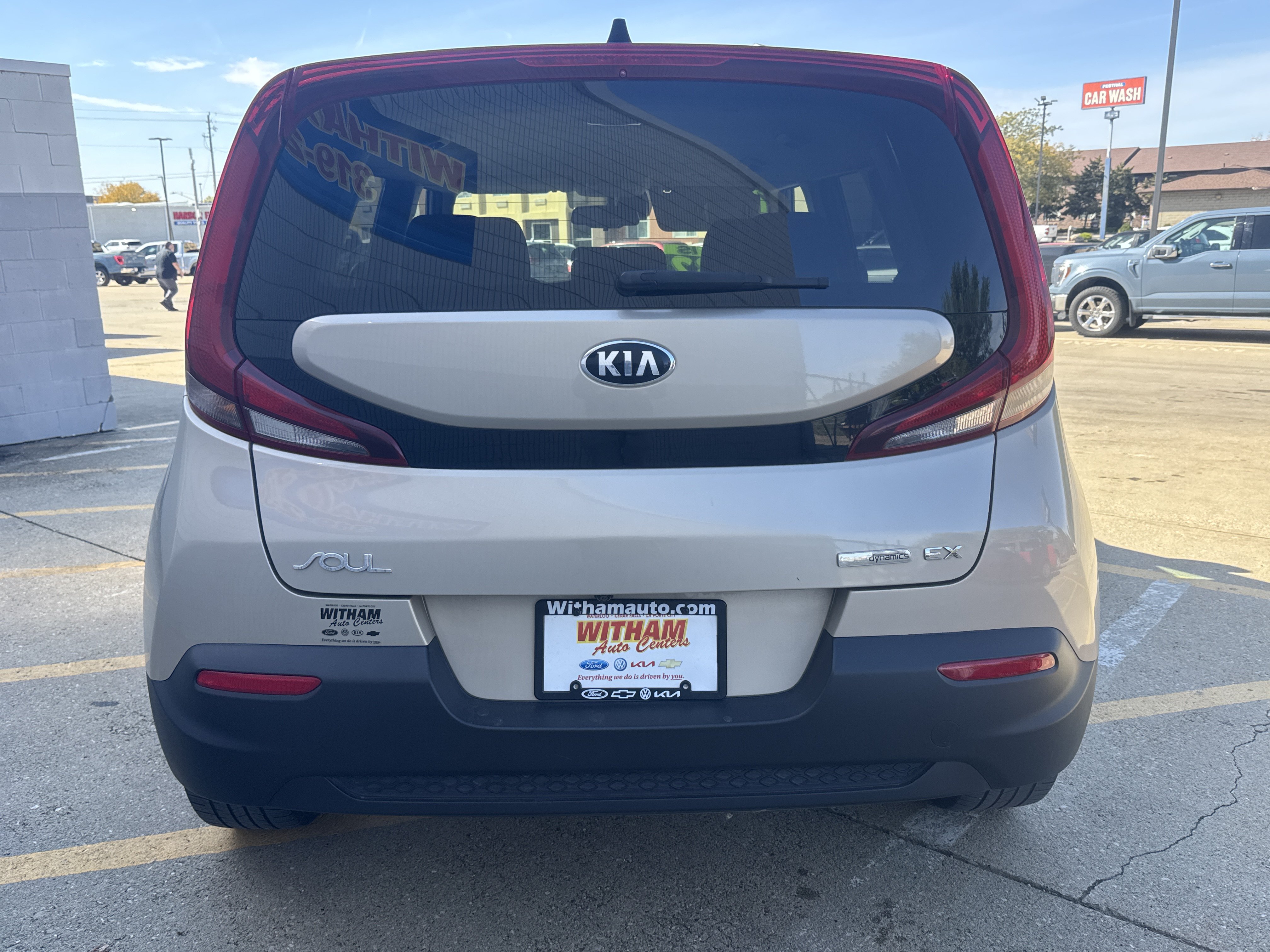 Used 2020 Kia Soul EX FWD image 4