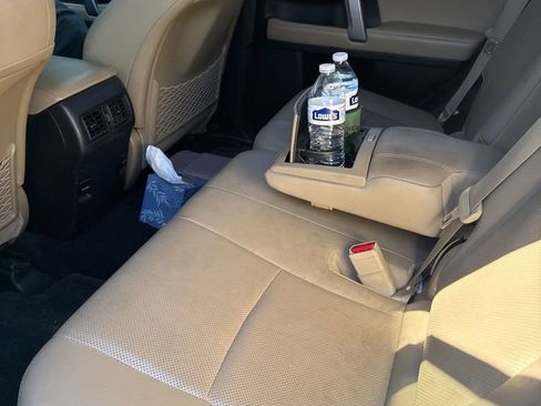 Used 2015 Toyota 4Runner Limited image 7