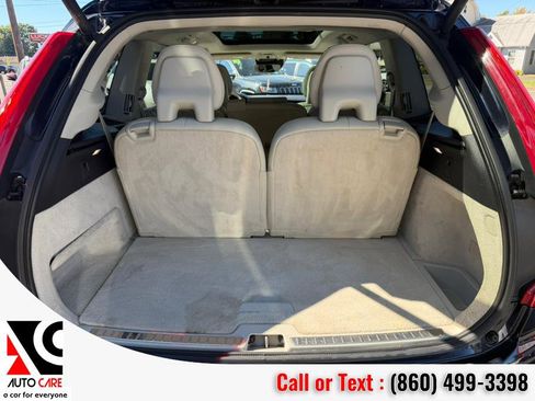 Used 2016 Volvo XC90 T6 Momentum w/ Momentum Plus Package image 15