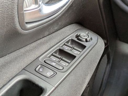 Used 2020 Jeep Renegade Sport w/ UConnect 7.0 Group image 23