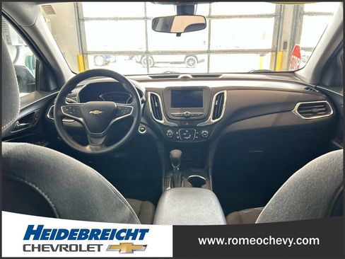 Used 2019 Chevrolet Equinox LT FWD image 16